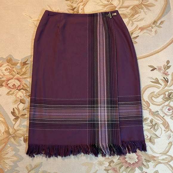 Sag Harbor petite faux wrap skirt in plum 16P - Picture 2 of 8
